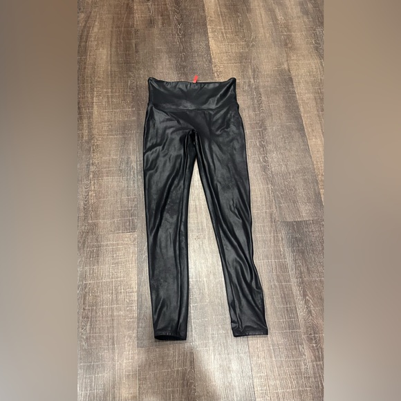 SPANX Pants - Spanx Faux Leather High Rise Very Black Leggings Size Large
